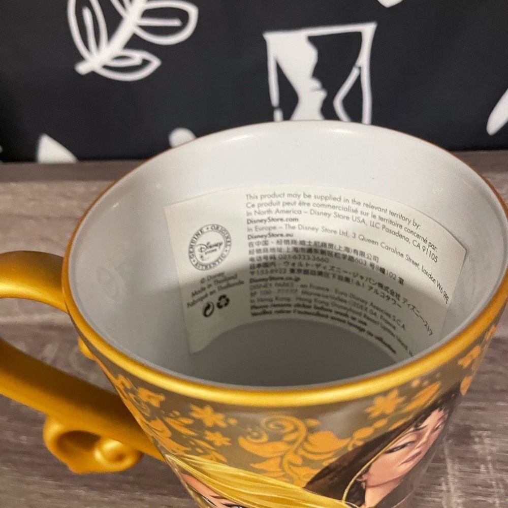 Rare Disney Designer Collection Mug - Picture 5 of 6